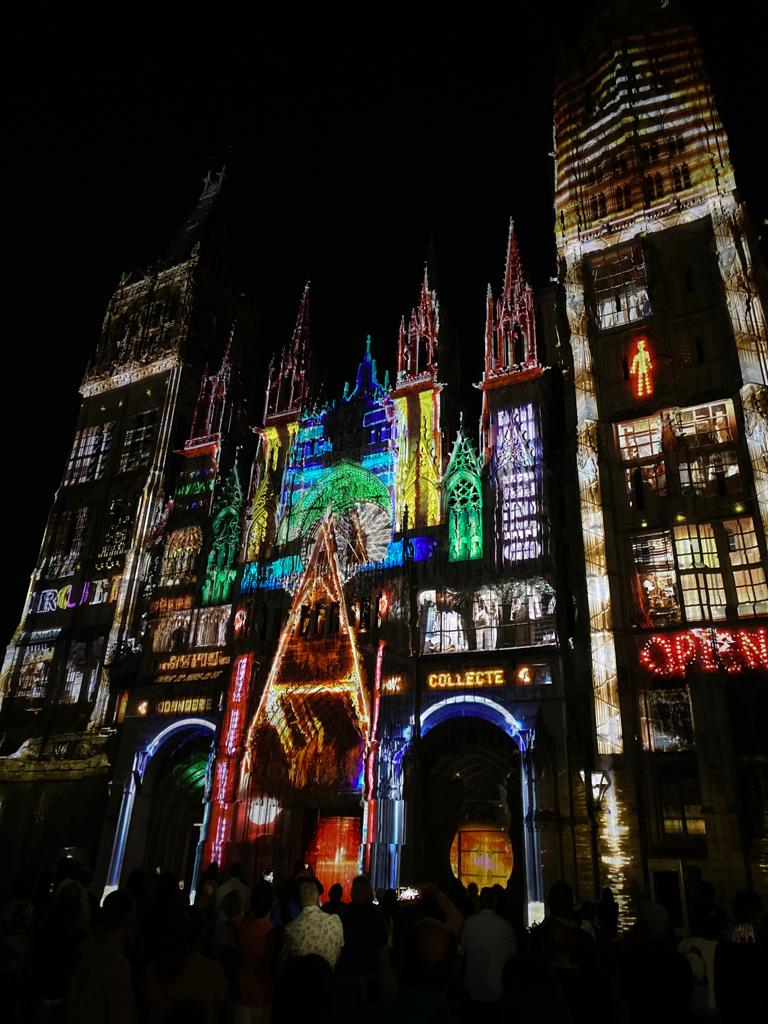 Cattedrale di Notre Dame Rouen lo spettacolo luci cosa vedere