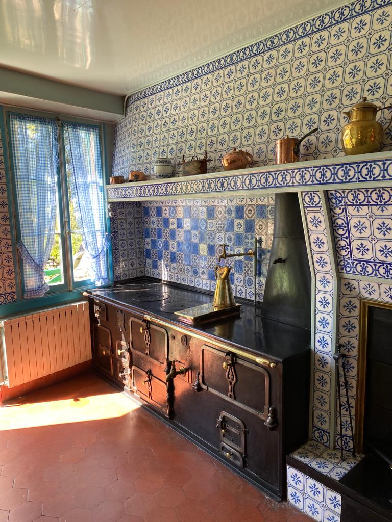 casa museo di monet a giverny la cucina