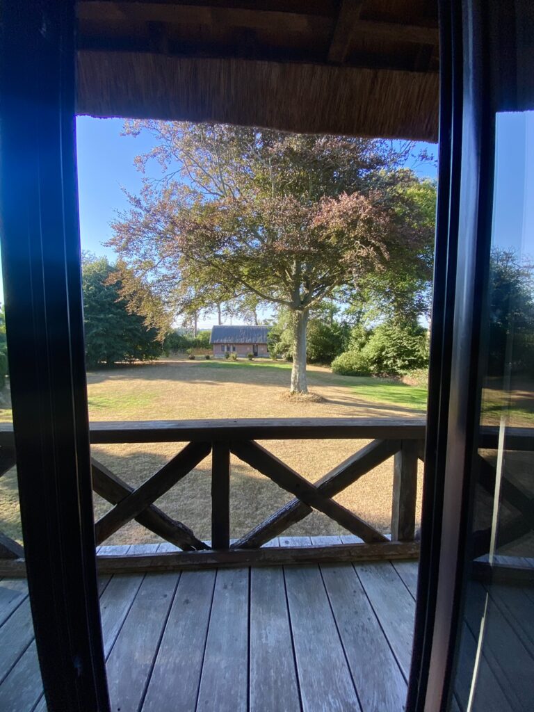 les haus d etretat normandia balcone su giardino