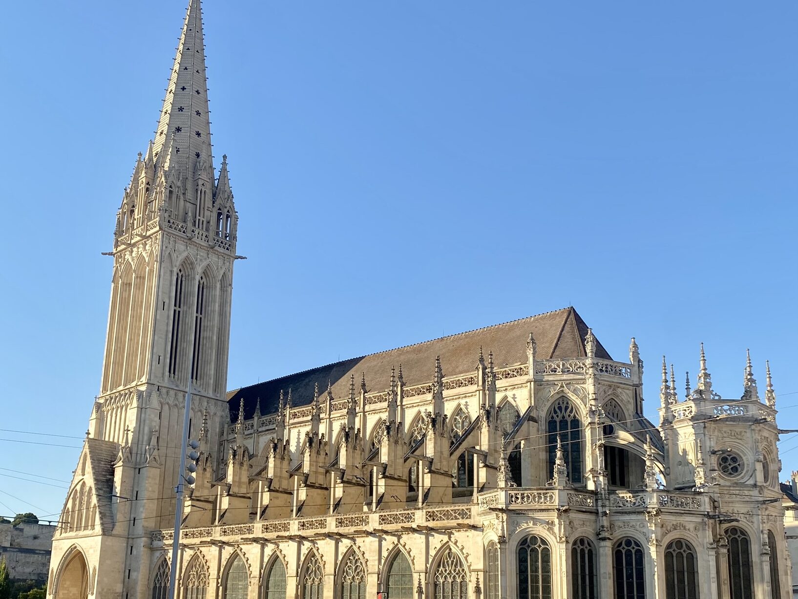 il municipio di caen_normandia