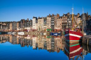 porto di honfleur vieux bassin normandia3